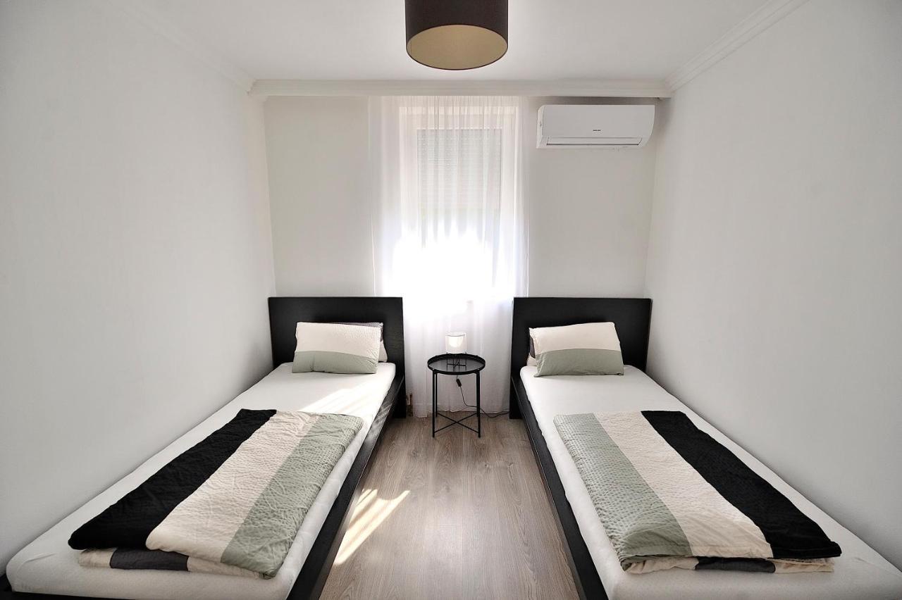 Best Apartman Lelle Balatonlelle Exterior photo