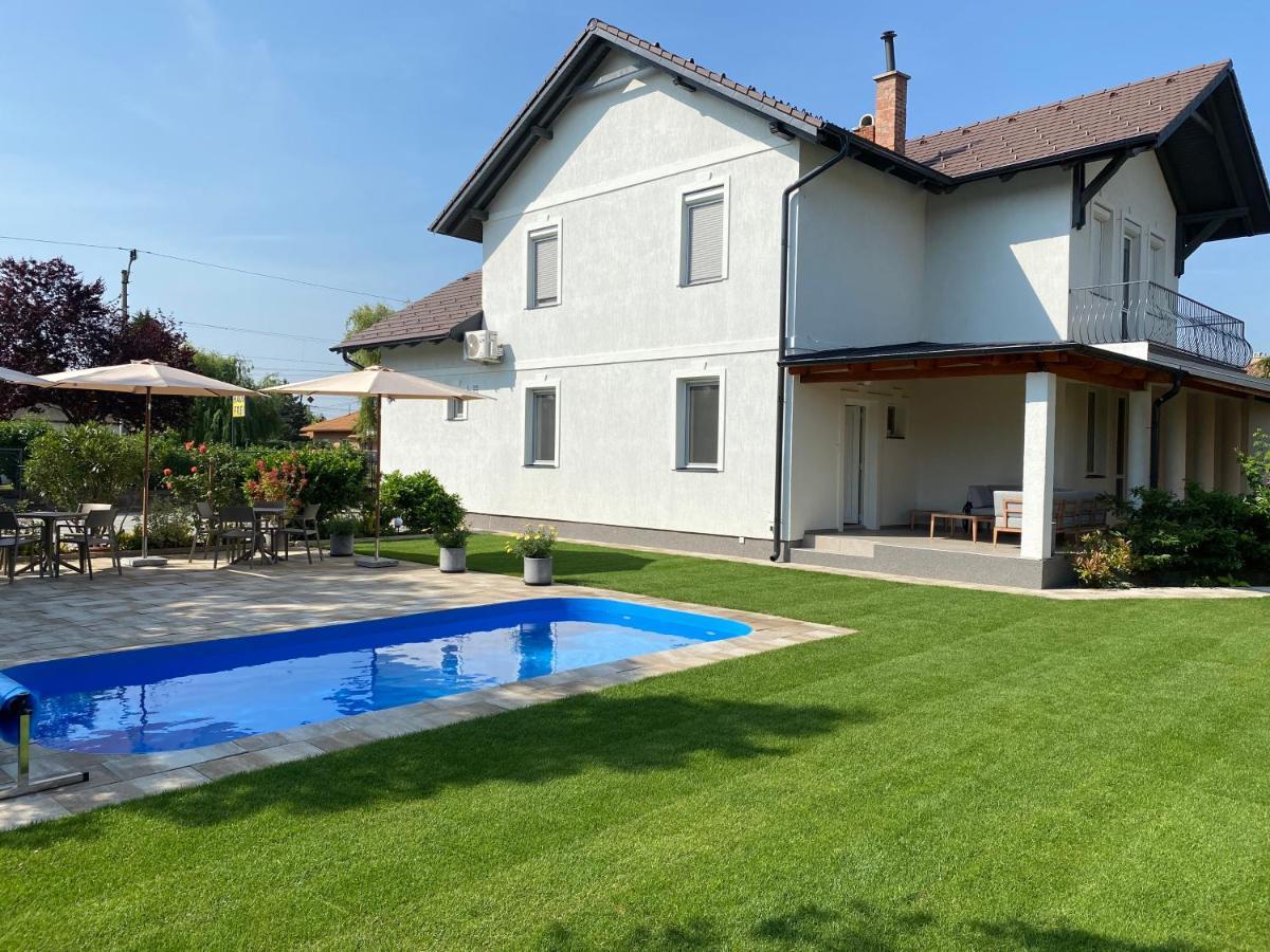 Best Apartman Lelle Balatonlelle Exterior photo