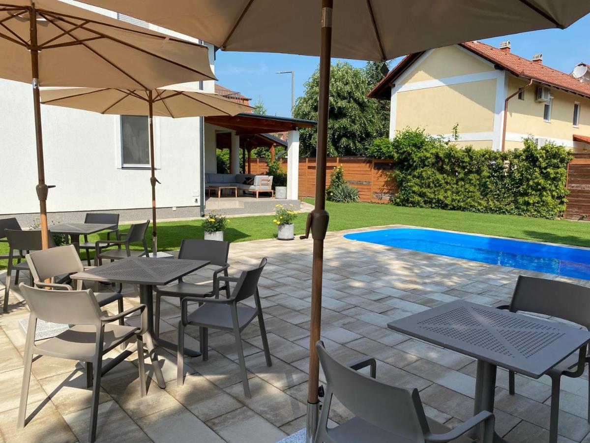 Best Apartman Lelle Balatonlelle Exterior photo